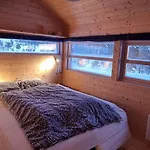 Heimstolen - At Sorbolfjell Dağ evi